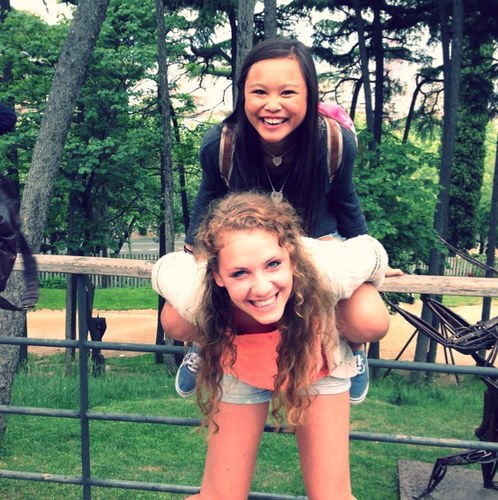 always laugh, love and life like it's your last day ♥