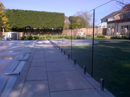 The ONLY manufacturers and installers of a fully frameless glass pool fencing system in Europe.