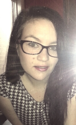 Film & TV. Social Media. Musical Theatre. Music. Technology. 
Im a friend, a daughter, a sister, a cousin, a niece.
