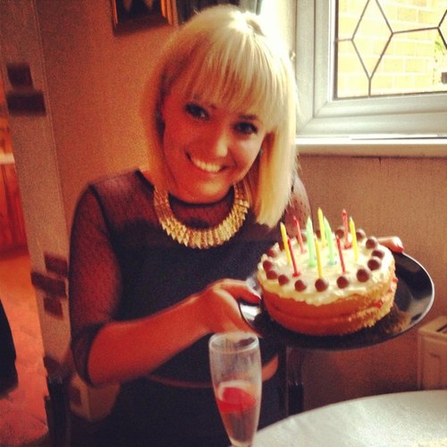 rachael_wignall's profile picture. Occupational Therapist. Audi a3. Australia. Cider. Films. Corfu. My friends. One love ❤