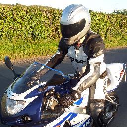 Software Developer l Boxing Enthusiast l  Motorbike Fanatic | Belfast, Northern Ireland.