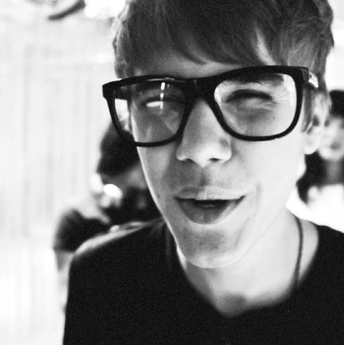 Justin drew bieber.. thats all.