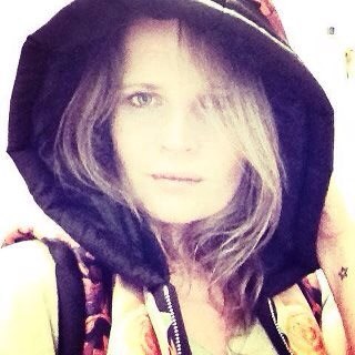 notsotallpoppy's profile picture. Creative person with a business sensibility. Work in & talk about PR, marketing, social media & life. Opinions are my own, unless RTd Also tweet @houseofturtle