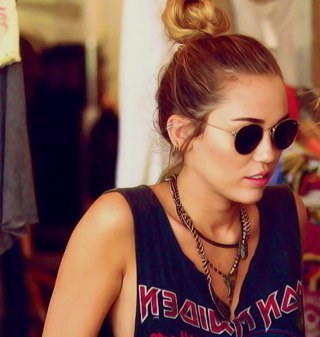 bigodsdamiley's profile picture. 