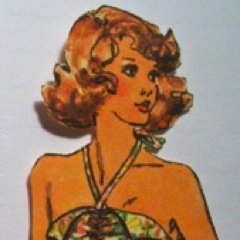 I'm Julie and I tweet clothes. Wear something unexpected every day!
