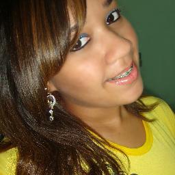 Seja humilde, pois, até o sol com toda sua grandeza se põe e deixa a lua brilhar. ;D