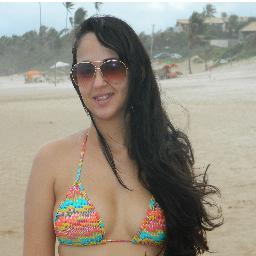 Feliz...feliz...e vivendo cada dia como se fosse o ultimo...