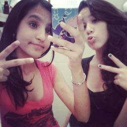 'Stou akii para falar dessa mocinha que;
apesar de conhece-la a pouco tempo,
já é muiito speciial pra miim.!
♥ spero que nossa amizade dure ever..
voc
