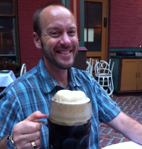 maitre_jack's profile picture. Psychotherapist; Therapeutic Game Master; Rogue/Wizard; PS5, Xbox Series X, Nintendo Switch; Husband of @sjblonde; he/him.