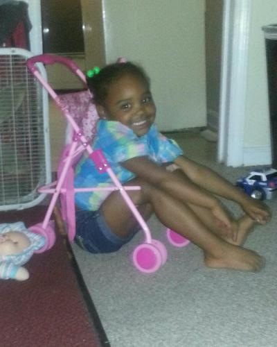 loving life & my people in it FOLLOW MY BESTFRIEND @PrettyRed__ mwahh :)
