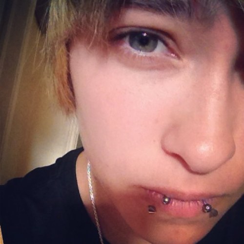 JordanBooSanta's profile picture. 22 yr old, dreamer, lesbian, engaged, I'm just me take it or leave it.