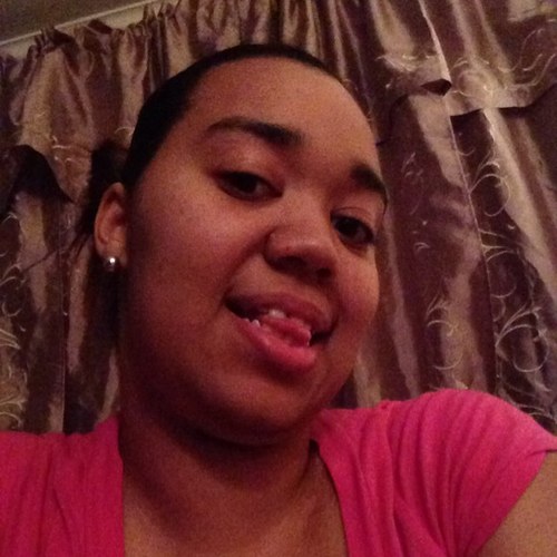 chaeleycakez's profile picture. 