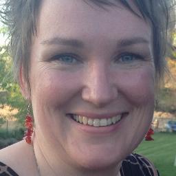 Finding a #FreshStart in the desert of S. Arizona. Wife, mom & author: I'm tweeting about fresh foods, frugal finds and a simple #ChaosToCalm life.
