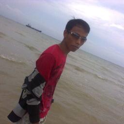 alimfedrosa's profile picture. 