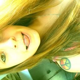vamos caminhar juntos , nesse louco mundao !@_YAGOBOLADAO aqui s2