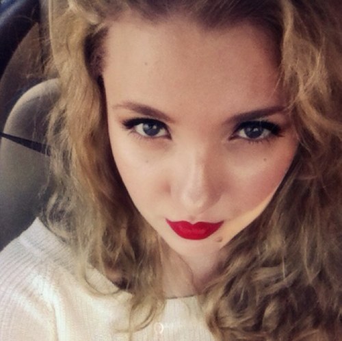 HaleighBirdie's profile picture. Hey Y'all! I am a Fashion and Beauty vlogger on YouTube. I also have a blog/Instagram. I am a Christian. Send me requests and ask me questions!! Love y'all!