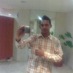 Hi i am roland im from West  Papua, Follow me back :D