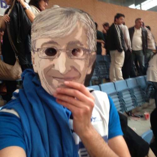 alexgonzalezs_7's profile picture. Más vale pájaro en mano que patada en los cojones.