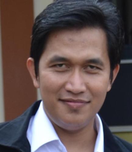 azissetiawan's profile picture. Membaca-Menulis-Mengajar