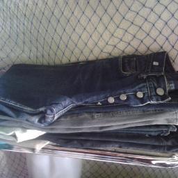 Notre sté au Maroc qui vente des vêtements et chaussures d’occasion 2eme main,
GSM : 0021261701004
E-mail : chinetaroudant@yahoo.fr
