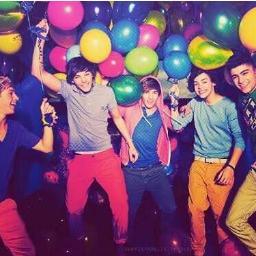 ★ Directioner Mixer★ Larry Is Real                                                FOLLOW BACK