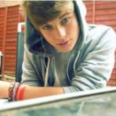 taken by Merlinde♡ - skating, music, soccer - beats by dhr Dre - AJAX AMSTERDAM !
