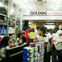 golden_cell07's profile picture. Golden Cellular Menawarkan Brbagai Type BlackBerry.Camera Canon & Nikon + Lensa. Jln.Komplek nagoya hill lantai basemen No.84. Untuk Info Hub:☎ 0823-7807-7756.