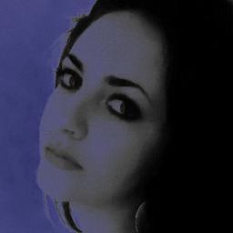 Singer / Songwriter / Musician
http://t.co/xnO5oRTpRx