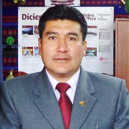 Nací en el Distrito de Huaraz, Provincia de Huaraz, Región Ancash del Perú, Trabajo en la UGEL Huaraz como Especialista en Educación