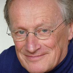 vroeger docent Nederlands in een lerarenopleiding en pedagogisch begeleider, auteur taalmethode basisonderwijs, cartoonist