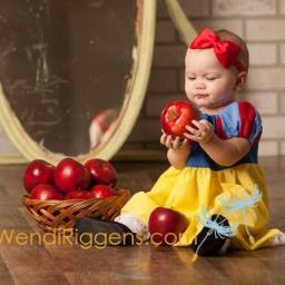 NancyA91's profile picture. 