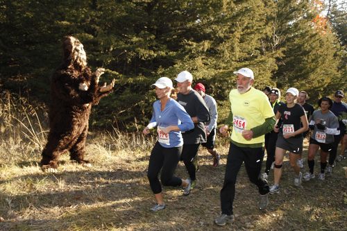 The Beer And Bagel is Nebraska's Premier off-road 4ish mile trail run. Beer. Music. Bagels. And yes, more beer. -- Register today at https://t.co/cSMyUX7Hdx!