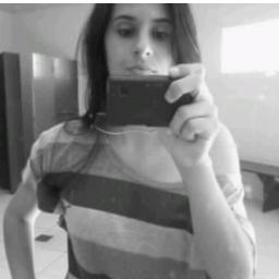 x- Um dia a gente cresce , conhece nossa essencia, ganha experiência , aprendi oq é raiz , então cria conciência...♫