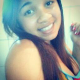 ,, eLÂ  nn nasceu pra agradar ngm . *-* 
            -    3