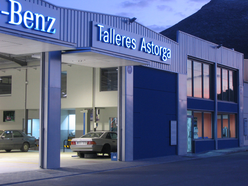 Taller especializado en todas las marcas, especialmente en Mercedes-Benz. Contigo desde 1931.

Pol. Ind. San Isidro, C/ Trigo Vial B
Tlf: 958 32 04 45