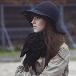 AlinaLeess's profile picture. хитра лиса, на слово красна