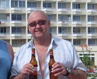 RobertRennie31's profile picture. 