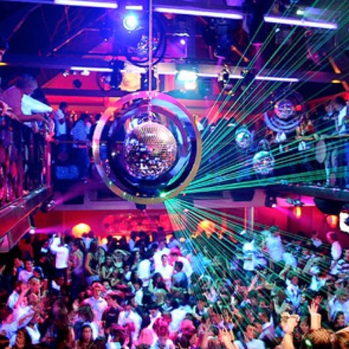 EatPartySleep's profile picture. 16, #nightLIFE