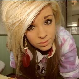 F O L L O W   M E,   I  F O L L O W   B A C K.       Facebook; http://t.co/vRtjTERUyu