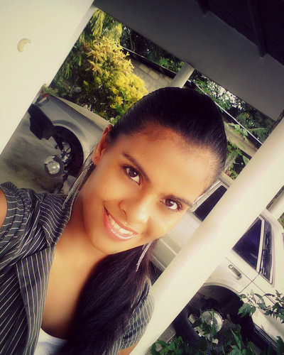 Instituto Urracá Promo'2013, tengo 17 años estudio un bachillerato en Humanidades soy amigable y sencilla si me sigues te sigo :D