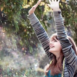 Welcome I am Selma NASRI  I am 18.I am rowdy. Consider the economy like friends
And help people. i like painting, music and
Dance ..اضحك تضحك لك الدنيا