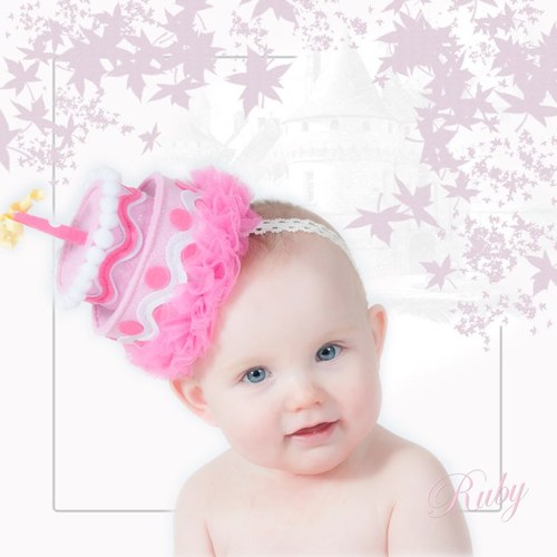 Liverpool based female photographers •Maternity •Labour • Newborns •Cake Smash •Portraits •Events & More. Contact 07900 502 284/ 07901747580 for details
