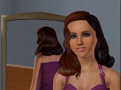 Hi I'm Lucia, Mother of Robert and Wife of Jeremiah. I'm 42 years old. I'm from Lifesimmer's seasons lp!