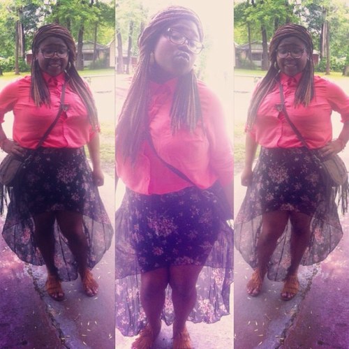 #STR8 gourgues .:) #team beautiful # BItme #TEAM priceless #WILD FREE&yOUng Lick MY tweet-_- follow mY baby I follow #back