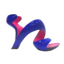 The Mojito is a wild & wearable soleless shoe by award winning London based British architect Julian Hakes.