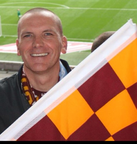 Ramires scores to put Chelsea 2-0 up against Bradford City.......BBC commentator...'and already it's a long way back from here for the League One team' #bcafc