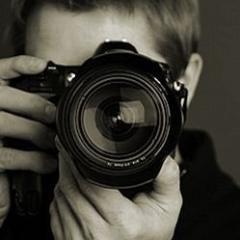 Photography instructor in NYC.  Lover of life, food & travel.  Looking for a new adventure to capture on camera.