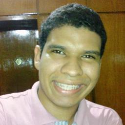 Graduado em Administração de Empresas - FAFIRE