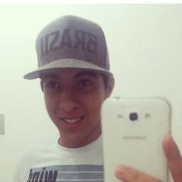 Ernesto_eb7's profile picture. Sorria !