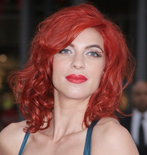 Dora_Tonks's profile picture. Wotcher! Don't call me Nymphadora. Metamorphmagus with a fiery personality and a soft spot for a certain werewolf. (Multiple-RP) #Potterhead #Ronks #Remadora